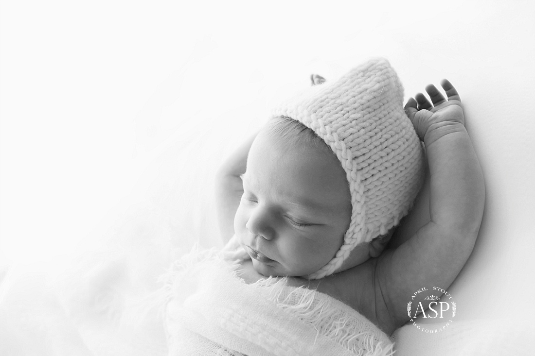 april-stout-oklahoma-best-newborn-photographer