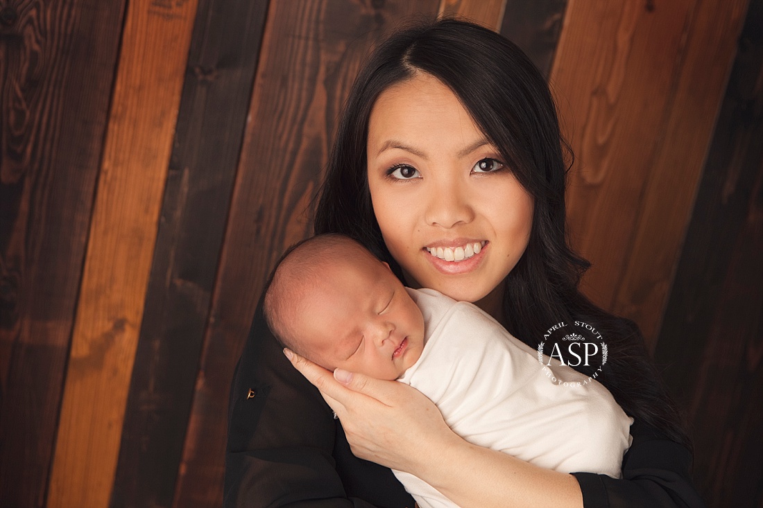 newborn-infant-with-mother-tulsa-oklahoma