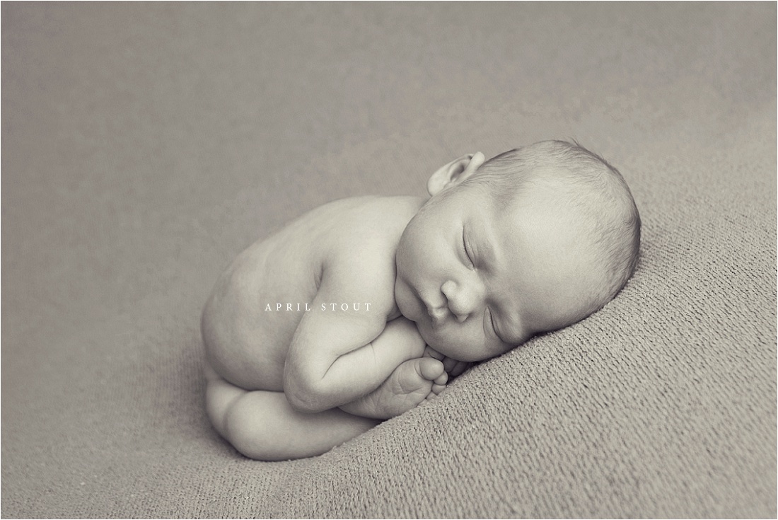 newborn-photographer-april-stout-tulsa-oklahoma-best-newborn-pictures