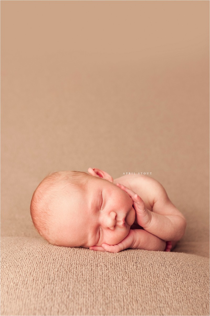 neutral-newborn-pictures-tulsa-oklahoma