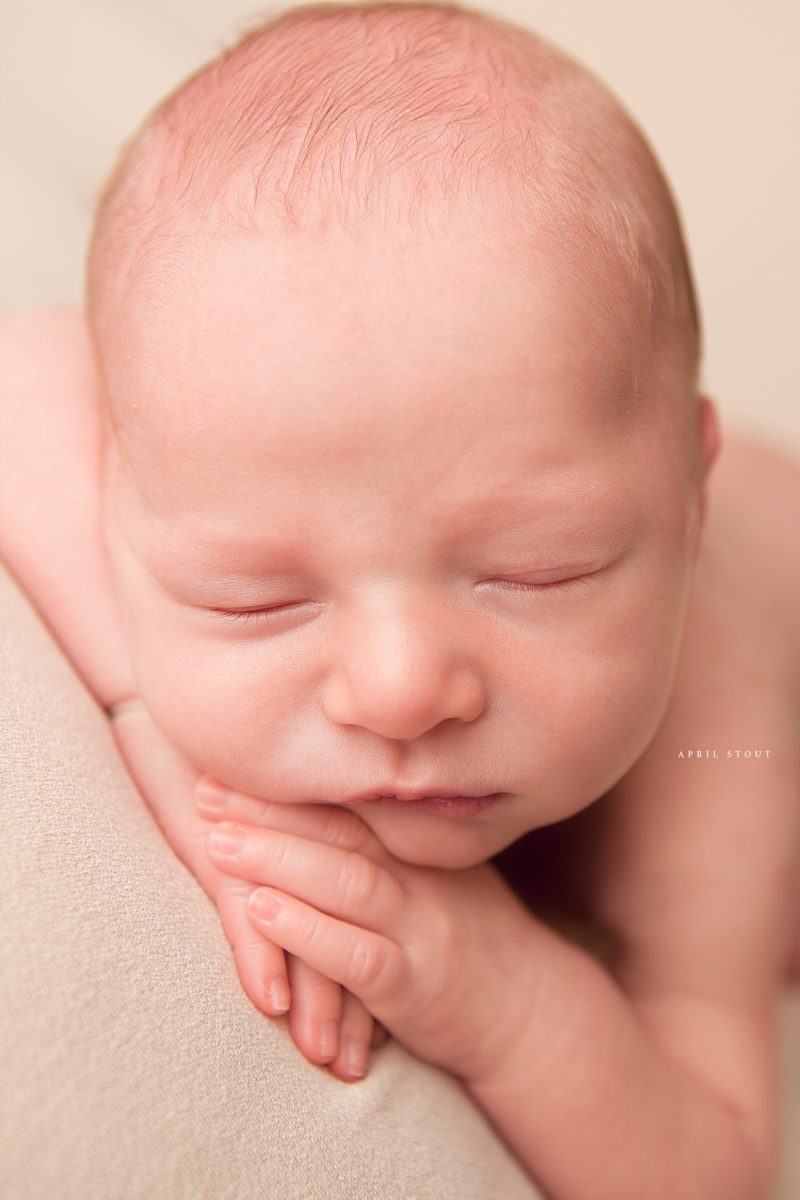 oklahomas-best-newborn-pictures-april-stout-photography-tulsa-broken-arrow