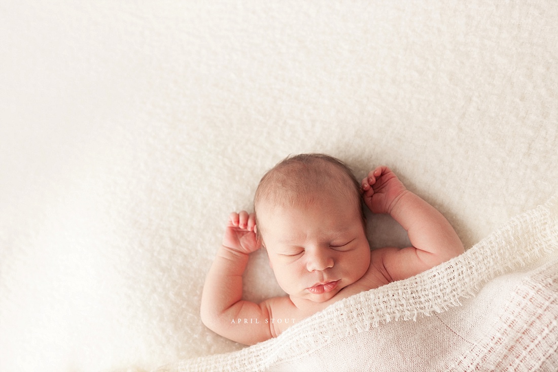claremore-tulsa-owasso-jenks-muskogee-baby-pictures-photography-session-newborns-oklahoma