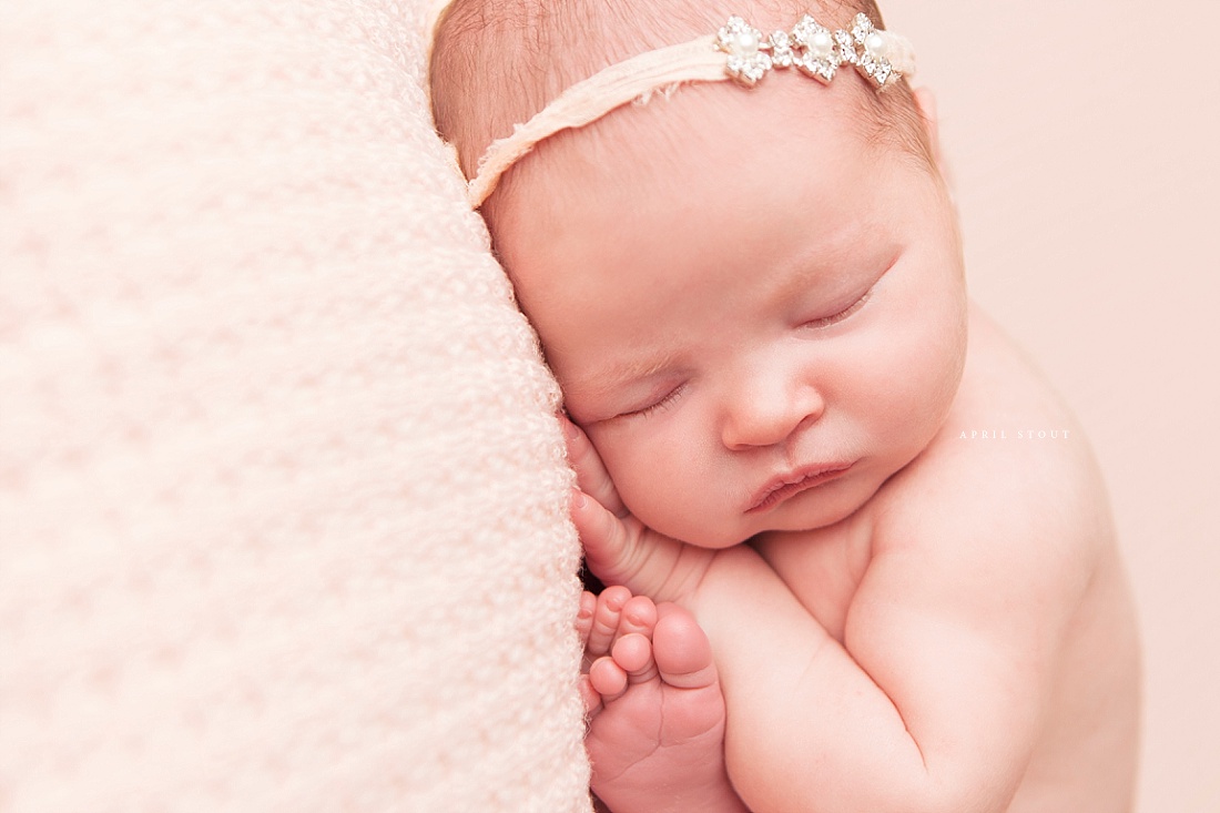 oklahoma-best-favorite-newborn-photographer-april-stout-tulsa-wagoner-broken-arrow