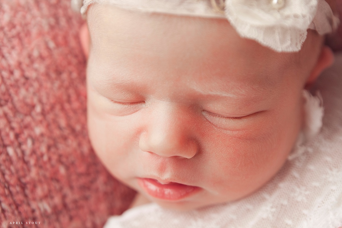 april-stout-tulsa-owasso-broken-arrow-baby-newborn-infant-photography