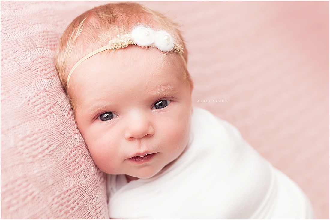 baby-girl-infant-newborn-pictures-Bixby-Oklahoma