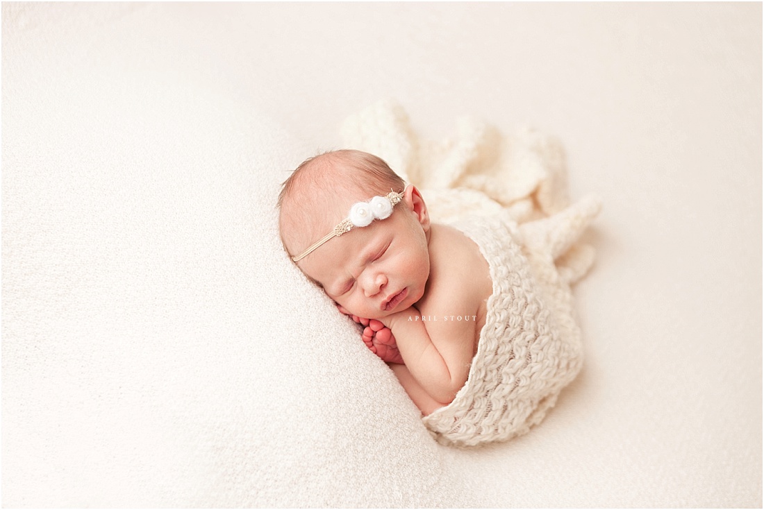 Oklahoma-best-favorite-newborn-infant-baby-girl-photography-April-Stout