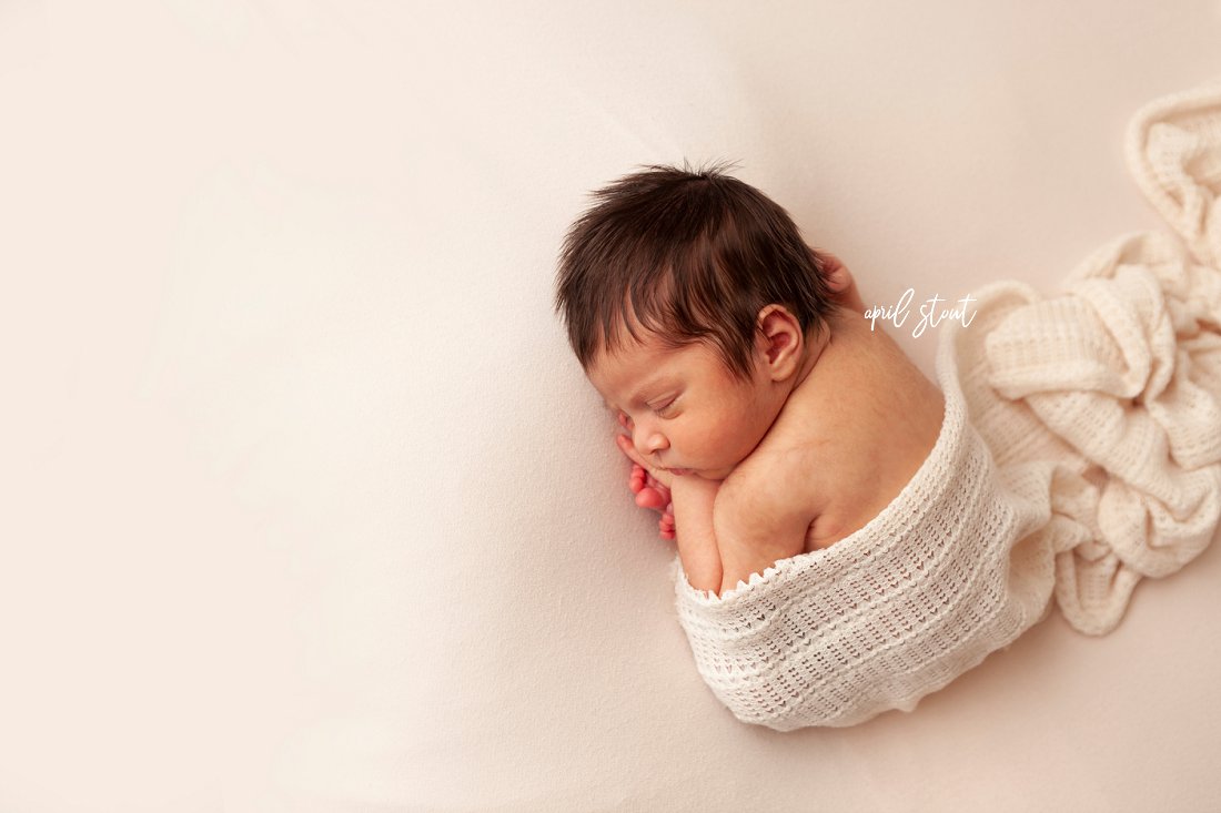 Oklahoma-bixby-jenks-coweta-owasso-tulsa-pryor-claremore-newborn-photographers