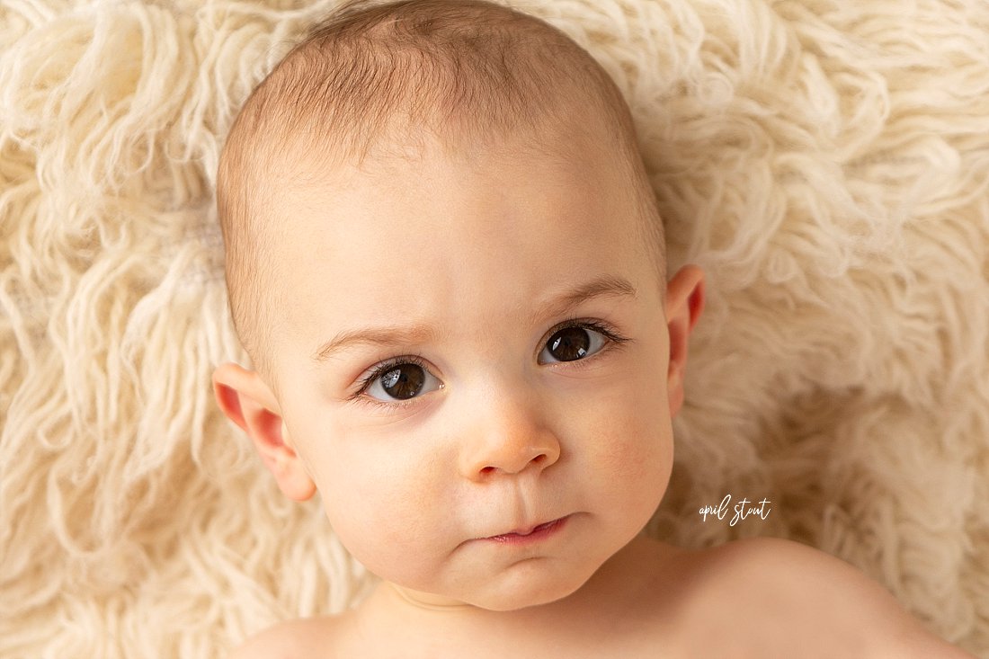 neutral-baby-photographer-April-Stout-one-year-old