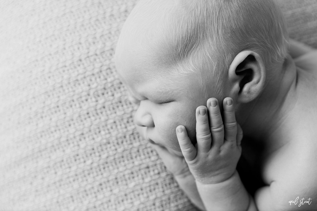 april-stout-oklahoma-newborn-photography