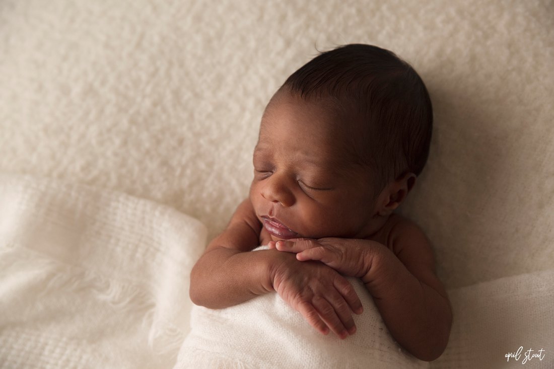 broken-arrow-newborn-photography-april-stout