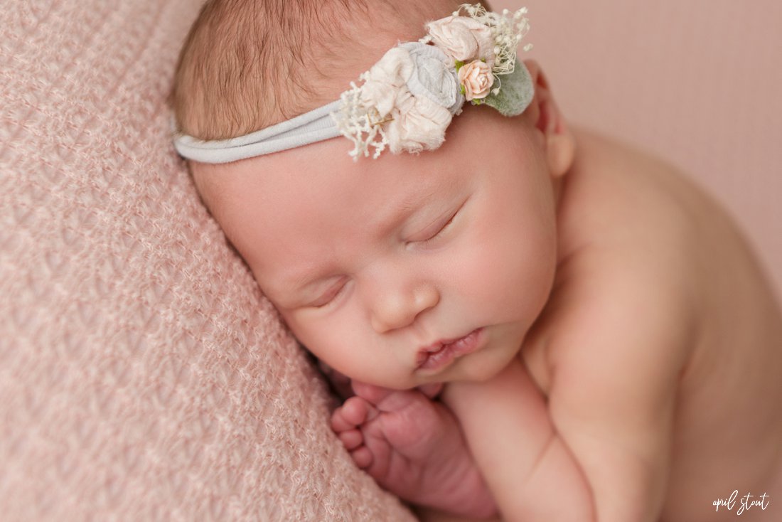 owasso-claremore-muskogee-tahlequah-baby-infant-newborn-photographers