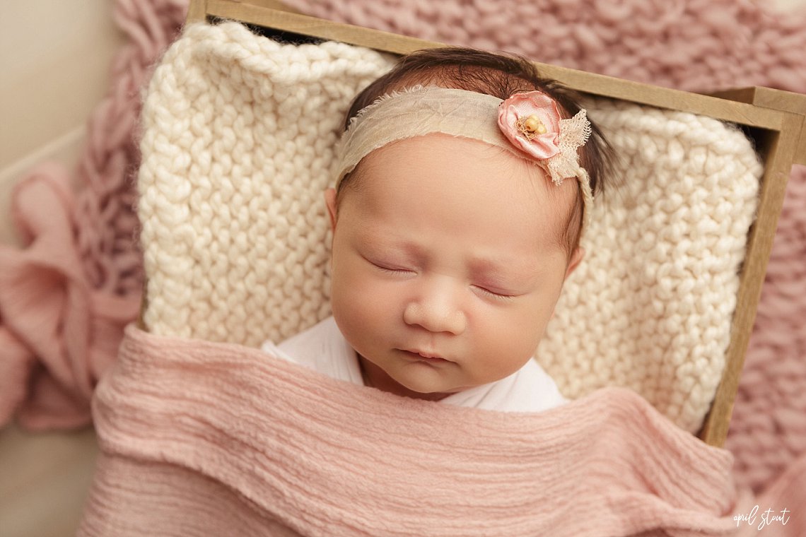 broken arrow oklahoma newborn baby photographer April Stout