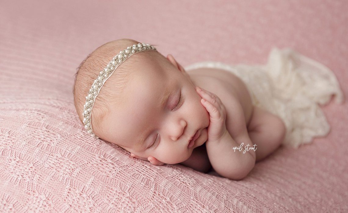 baby-newborn-pictures-pryor-oklahoma-photographer-april-stout