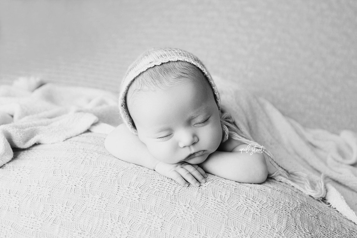 baby-newborn-pictures-pryor-oklahoma-photographer-april-stout