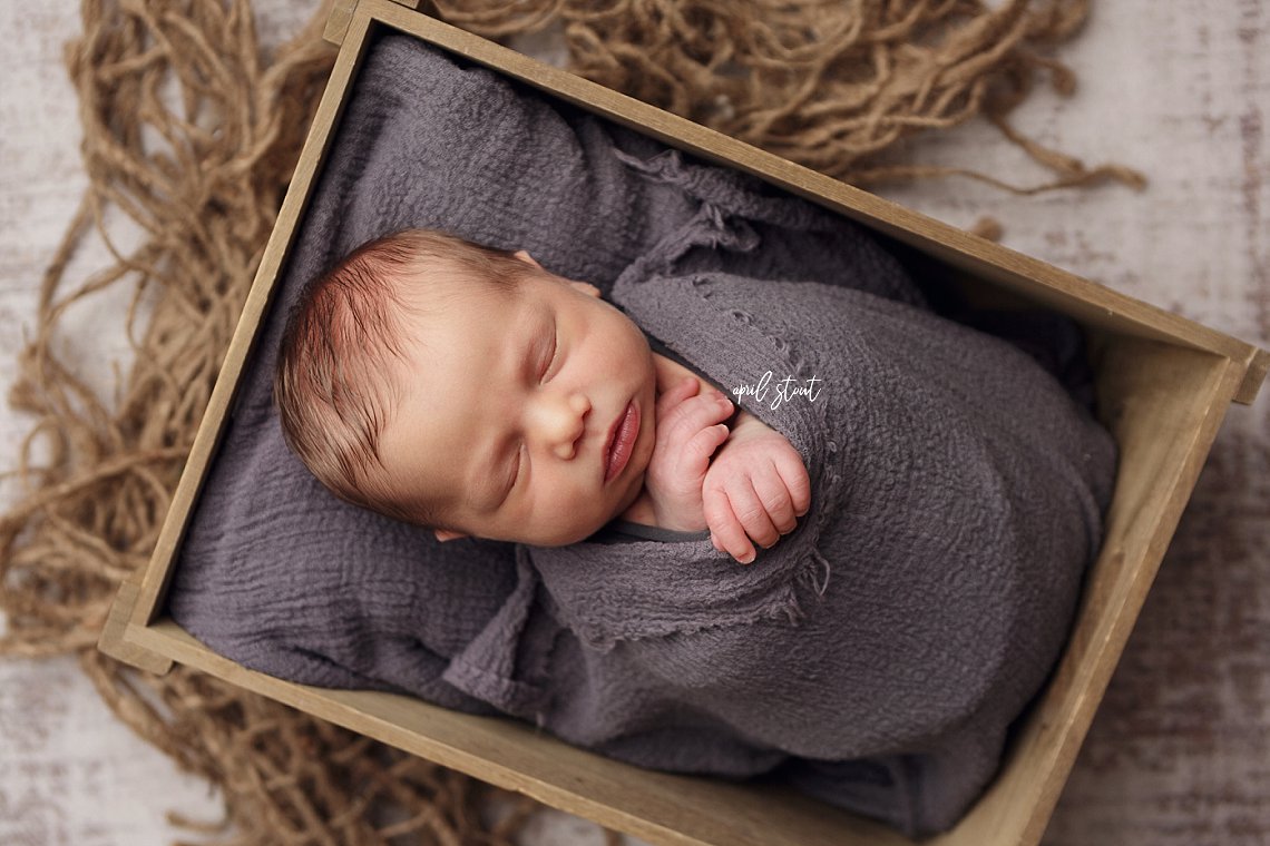 newborn photography Broken Arrow Oklahoma April Stout baby photographer