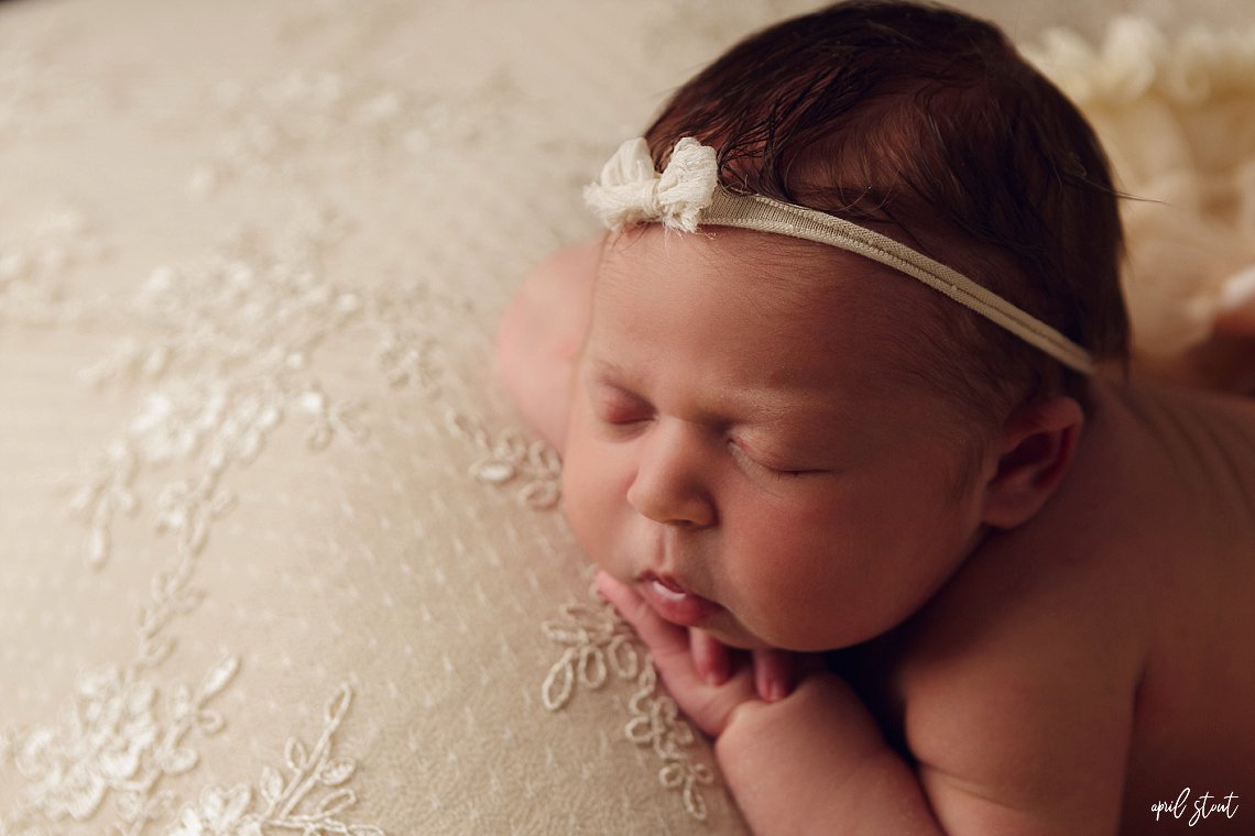 claremore oklahoma photographer babies newborns newborn baby april stout 