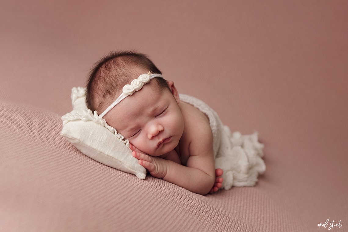 newborn baby photographer april stout near tulsa oklahoma