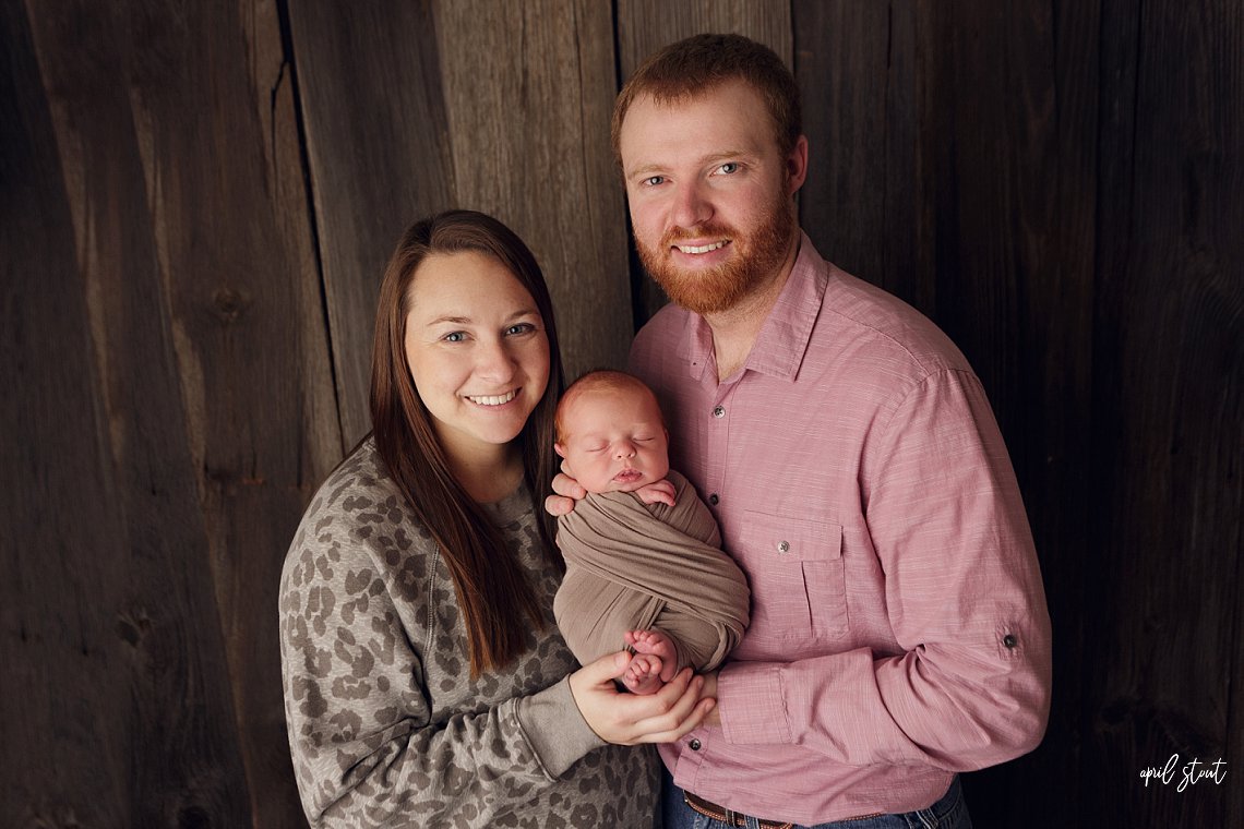inola newborn photographer april stout family portrait with new baby 