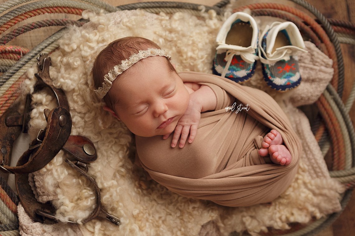 april stout photographer newborns Claremore Oklahoma