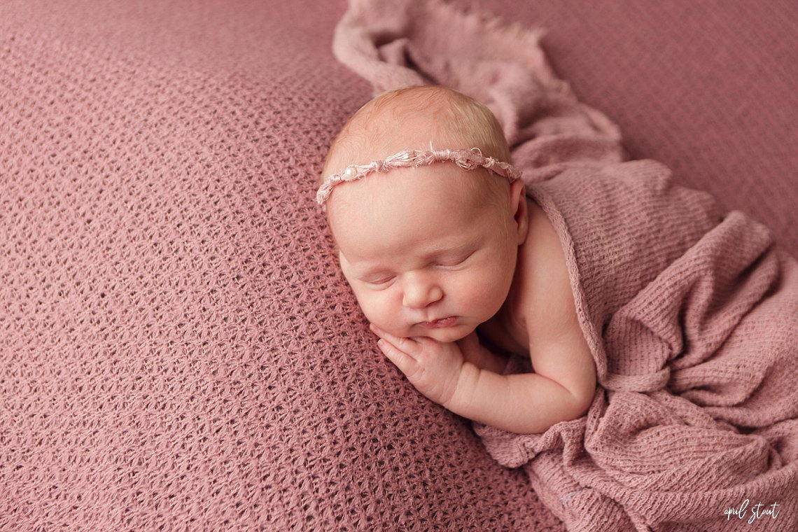 newborn baby photography studio near Vinita Tahlequah Muskogee Jenks Owasso Wagoner Claremore Oklahoma