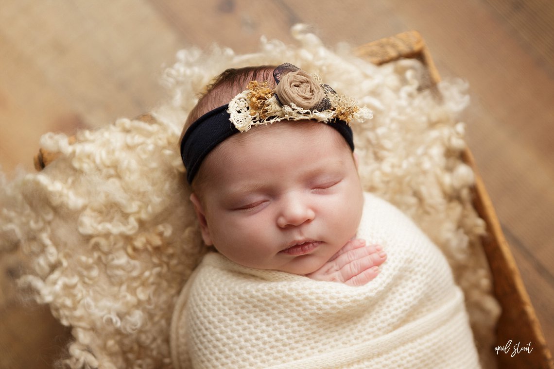 coweta oklahoma newborn photographer April Stout