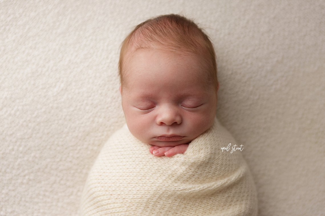 baby pictures in Tulsa Oklahoma with April Stout Photography